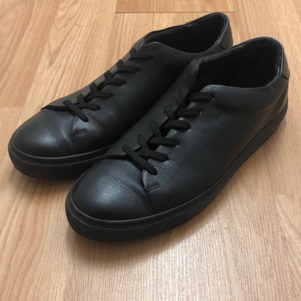 F&O Park Leather Low-top Sneakers In Black